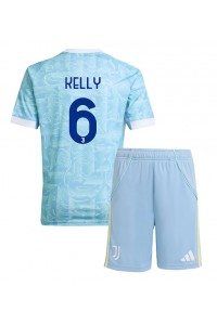 Juventus Lloyd Kelly #6 Babyklær Borte Fotballdrakt til barn 2025-26 Korte ermer (+ Korte bukser)